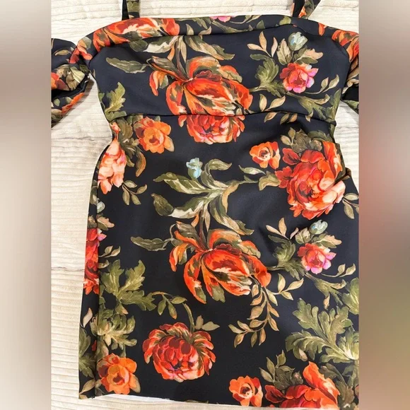 ASOS DESIGN Black Floral Off Shoulder Puff Sleeve Mini Dress Romantic Size 10 - Picture 4 of 6